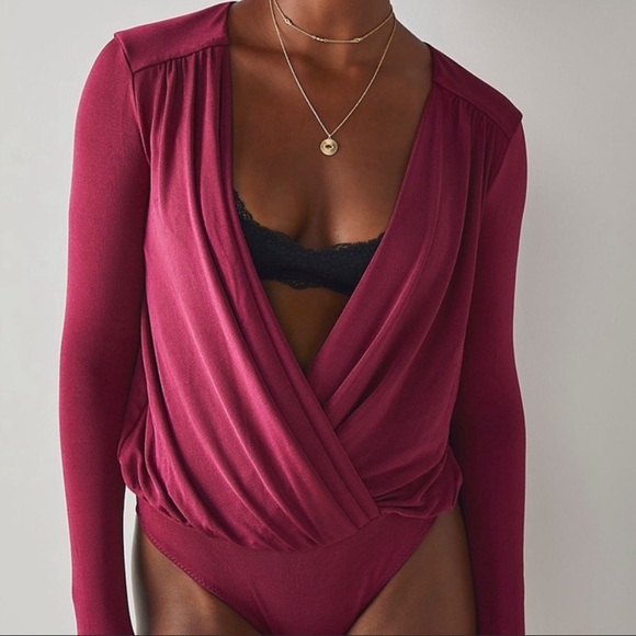 NWT FREE PEOPLE Dark Rhubarb Turnt Bodysuit - Picture 3 of 4